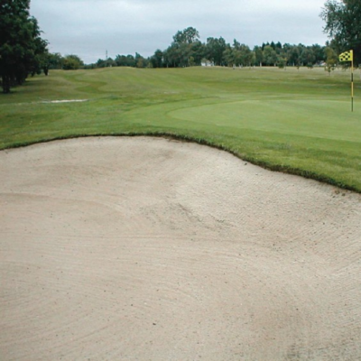 Dry greens top bunkering sand